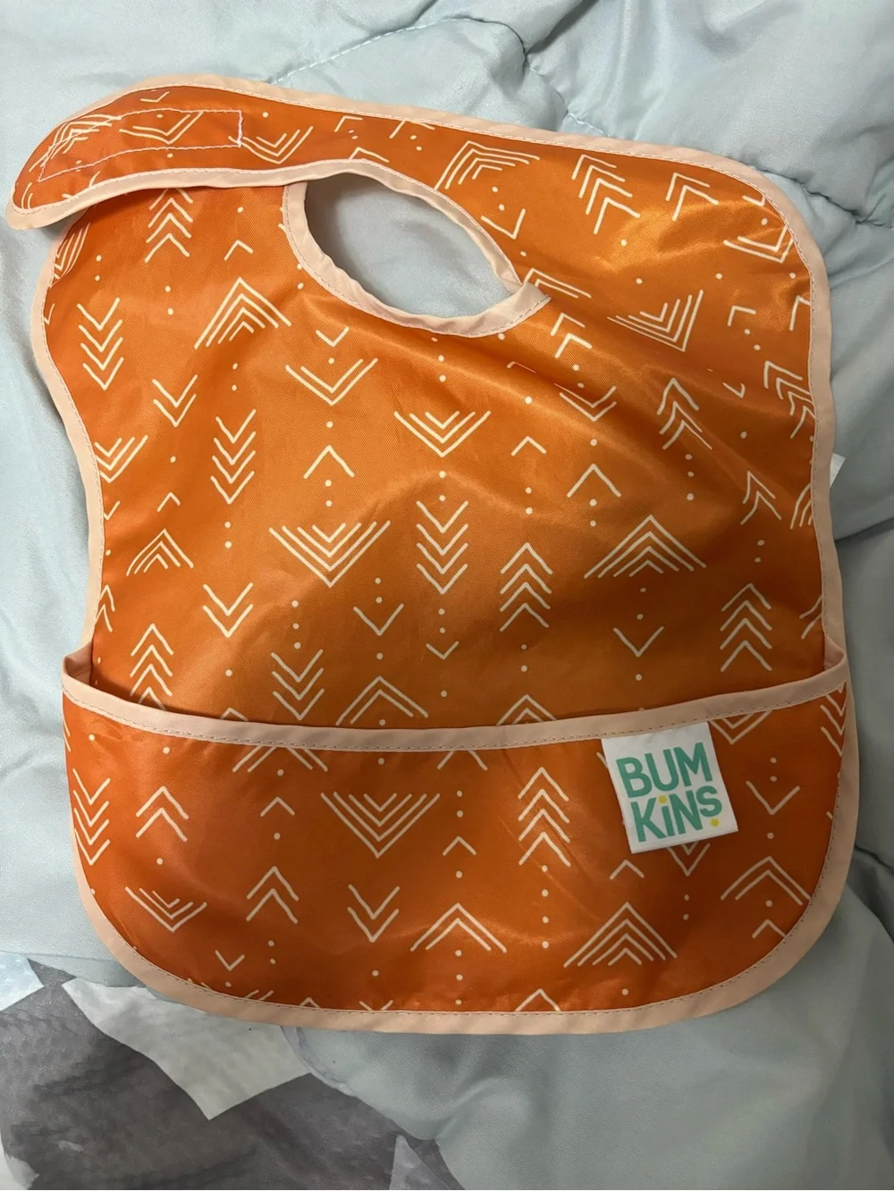 🎉(6-24m) 4PC Bumkins SuperBibs – Sun, Chevron, XO & Abstract Patterns